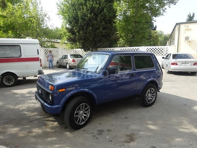 LADA (VAZ) Niva 2015, 70,000 km - 1.7 l - Şirvan