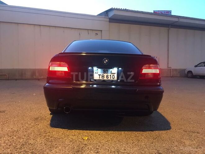 BMW 530 2001, 179,000 km - 3.0 л - Bakı
