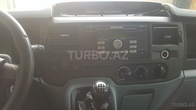 Ford Transit 2009, 192,000 km - 2.4 l - Gəncə