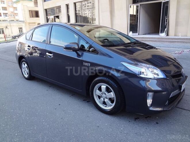 Toyota Prius 2013, 68,000 km - 1.8 l - Bakı