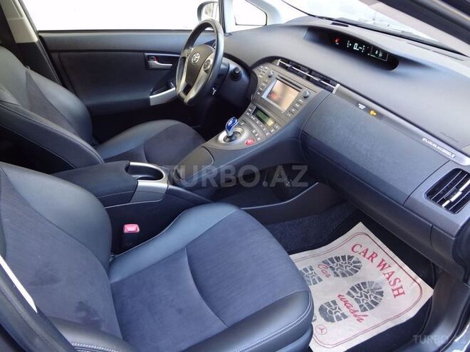 Toyota Prius 2013, 68,000 km - 1.8 l - Bakı