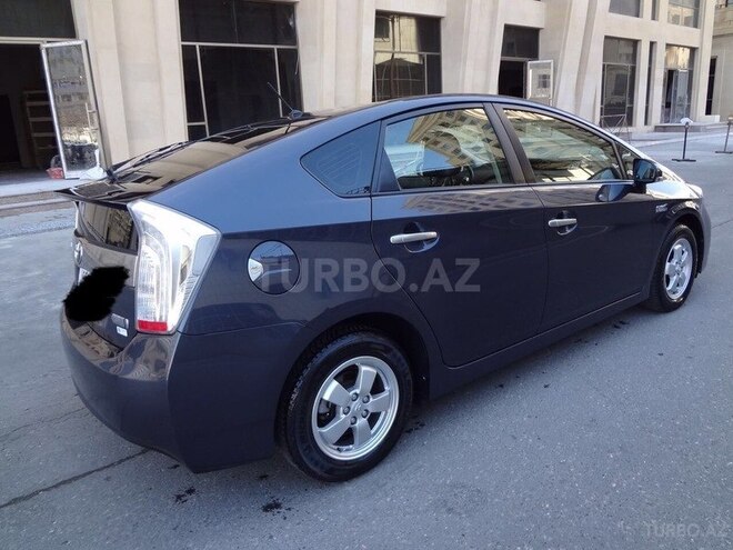 Toyota Prius 2013, 68,000 km - 1.8 l - Bakı