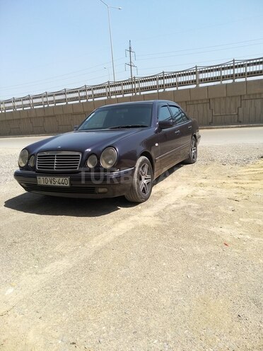 Mercedes E 300 1997, 256,430 km - 3.0 l - Bakı
