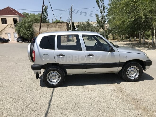 Chevrolet Niva 2008, 200,000 km - 1.7 l - Sumqayıt