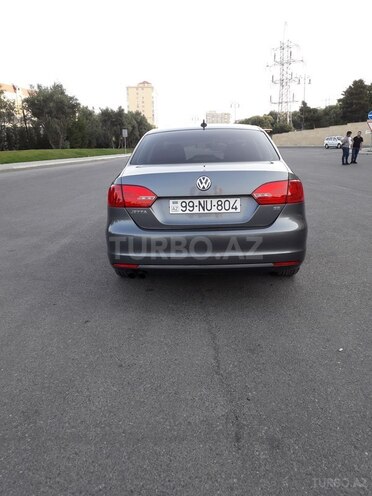 Volkswagen Jetta 2014, 60,000 km - 1.8 l - Bakı