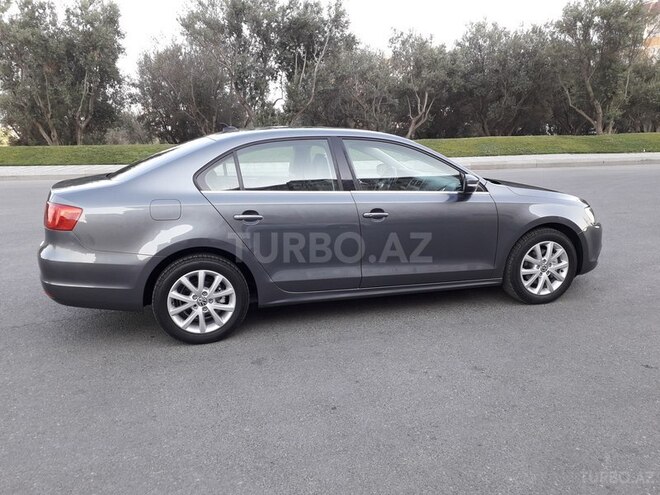 Volkswagen Jetta 2014, 60,000 km - 1.8 l - Bakı