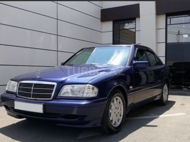 Mercedes C 240 1999, 268,000 km - 2.4 l - Gəncə