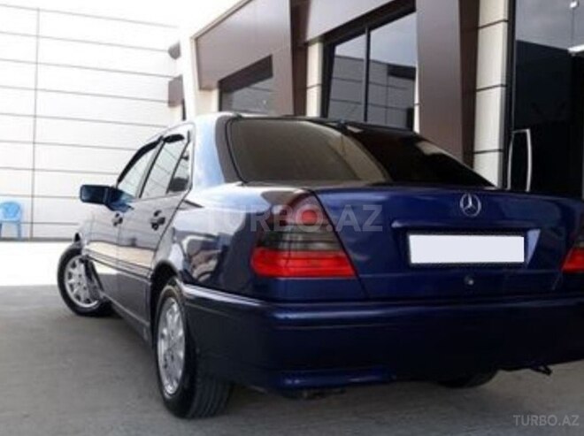 Mercedes C 240 1999, 268,000 km - 2.4 l - Gəncə