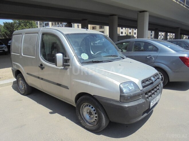 Fiat Doblo 2003, 277,000 km - 1.9 л - Bakı