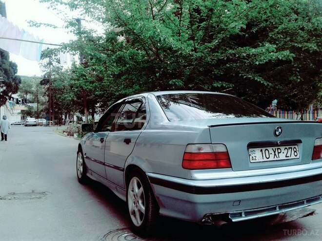BMW 320 1993, 321,124 km - 2.0 л - Bakı