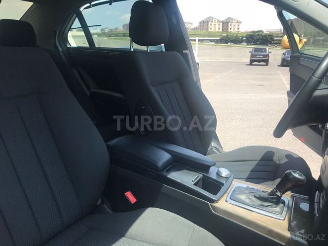 Mercedes E 250 2009, 185,000 km - 2.2 л - Bakı