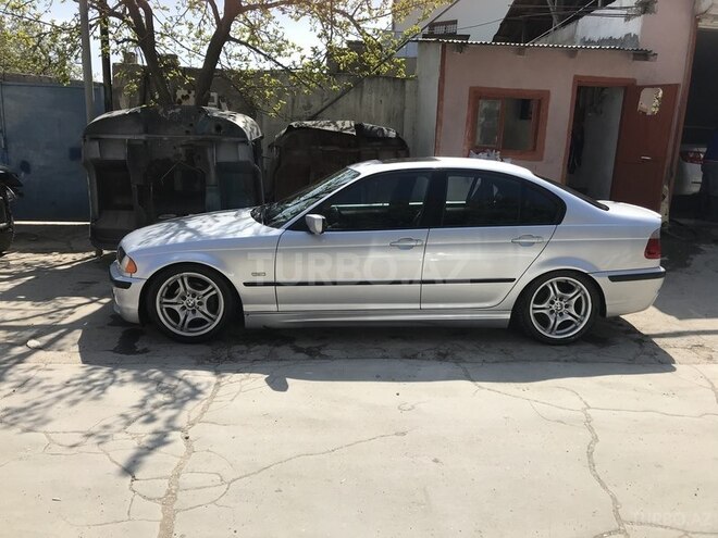 BMW 318 2000, 207,000 km - 2.1 л - Bakı
