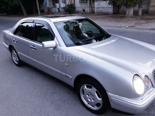 Mercedes E 320 1996, 368,000 km - 3.2 l - Bakı