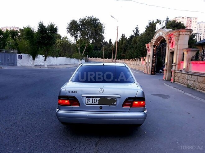 Mercedes E 320 1996, 368,000 km - 3.2 l - Bakı