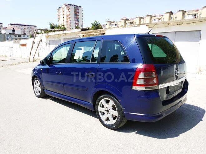 Opel Zafira 2008, 330,000 km - 1.9 л - Bakı