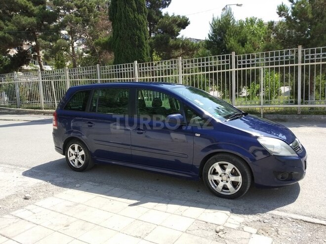 Opel Zafira 2008, 330,000 km - 1.9 л - Bakı