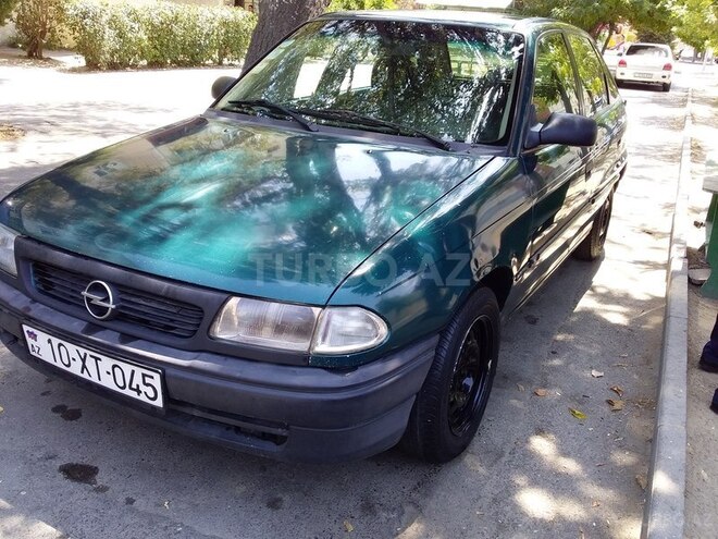 Opel Astra 1995, 296,541 km - 1.7 l - Bakı