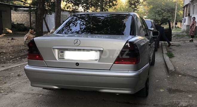 Mercedes C 200 2000, 152,000 km - 2.0 l - Mingəçevir