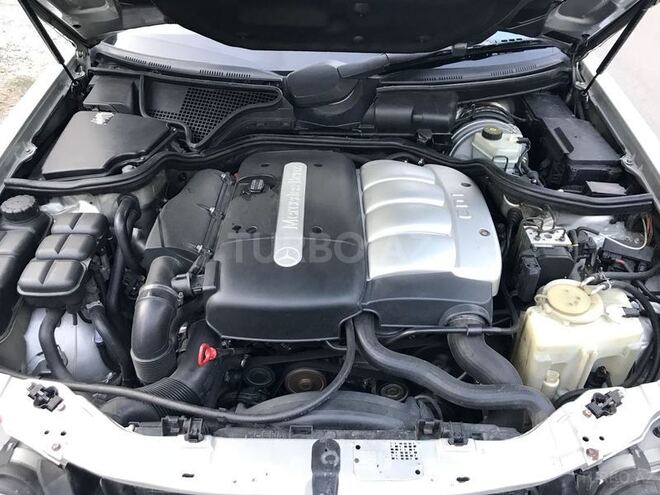 Mercedes E 220 2000, 370,000 km - 2.2 l - Bakı