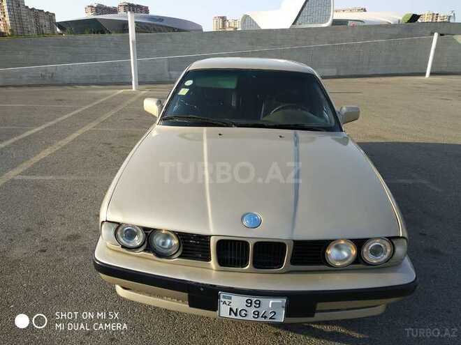 BMW 520 1990, 150,000 km - 2.5 l - Bakı