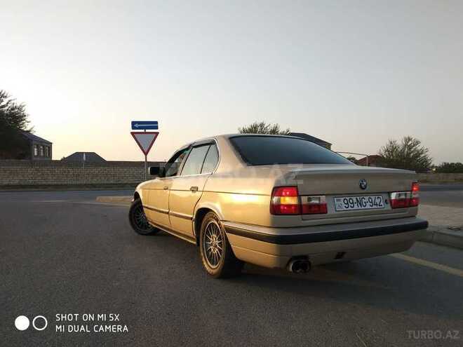 BMW 520 1990, 150,000 km - 2.5 l - Bakı