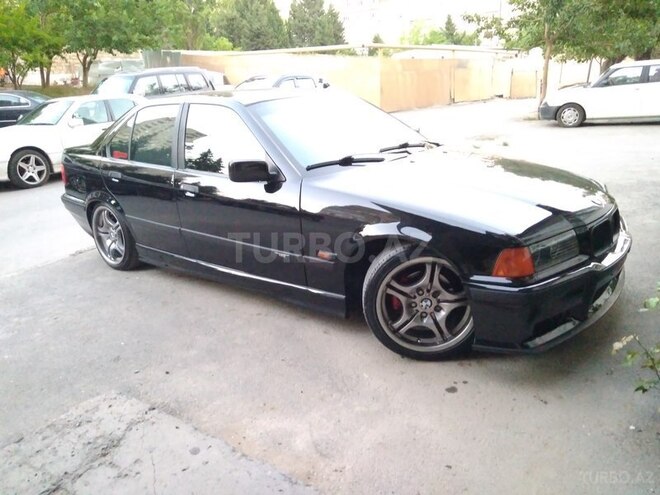 BMW 320 1993, 310,000 km - 2.0 l - Bakı