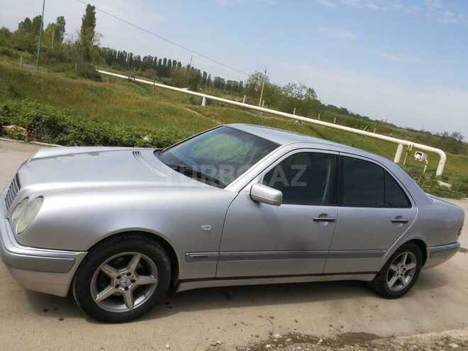 Mercedes E 230 1997, 300,000 km - 2.3 l - Xaçmaz