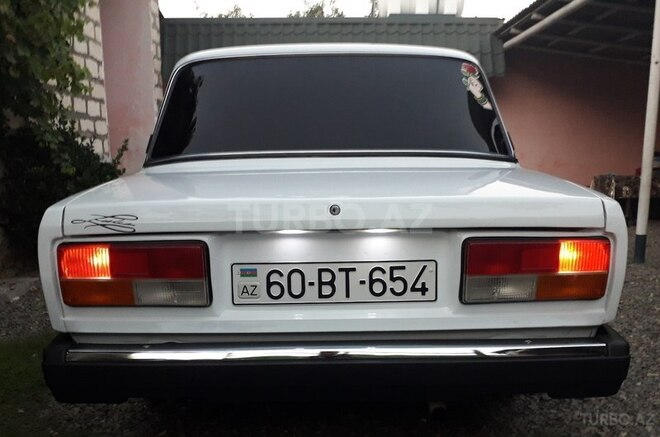 LADA (VAZ) 2107 2007, 197,000 km - 1.6 l - Qazax
