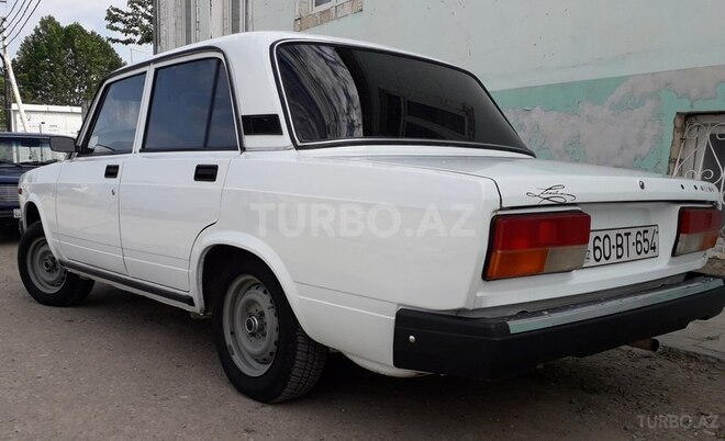 LADA (VAZ) 2107 2007, 197,000 km - 1.6 l - Qazax