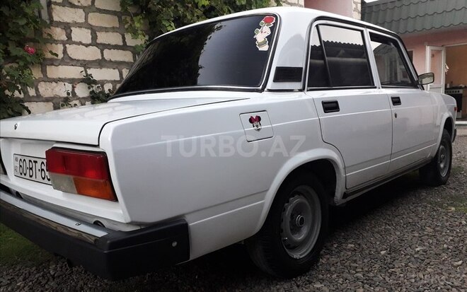 LADA (VAZ) 2107 2007, 197,000 km - 1.6 l - Qazax