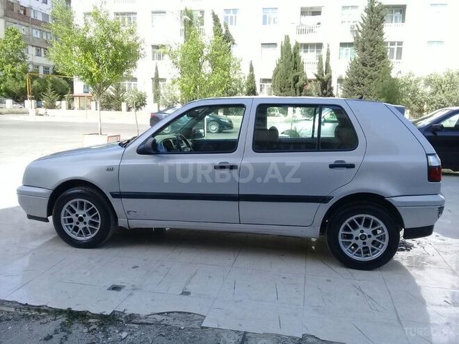 Volkswagen Golf 1996, 258,660 km - 2.0 l - Bakı