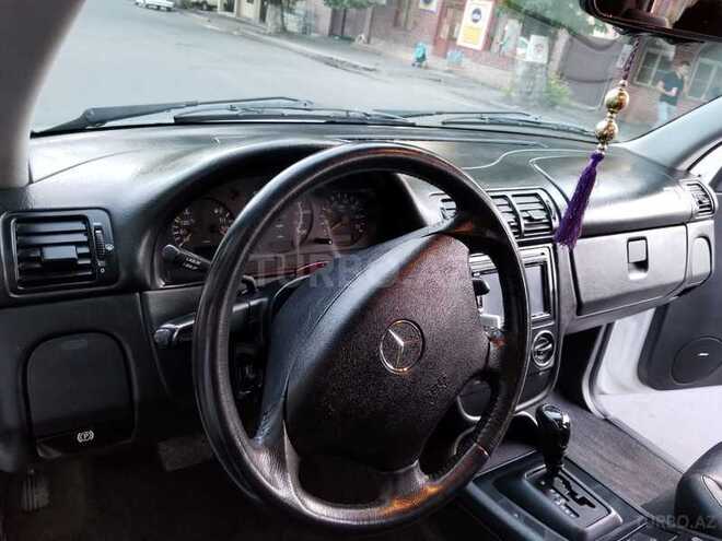 Mercedes ML 320 1998, 148,000 km - 3.2 l - Zaqatala