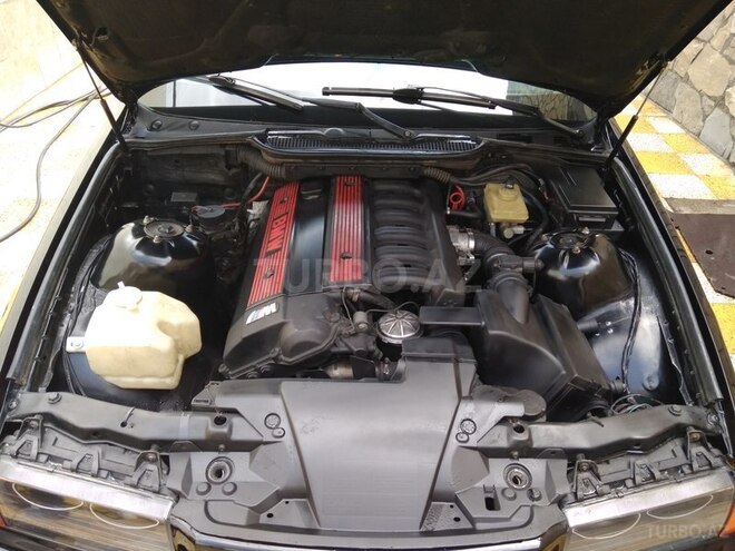 BMW 320 1993, 290,000 km - 2.0 л - Bakı
