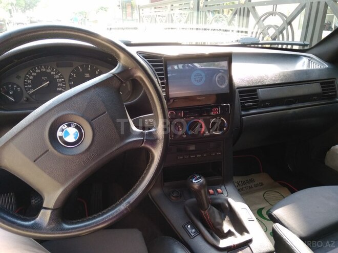 BMW 320 1993, 290,000 km - 2.0 л - Bakı