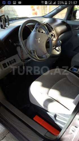 Mitsubishi Grandis 2003, 253,000 km - 2.4 l - Bakı