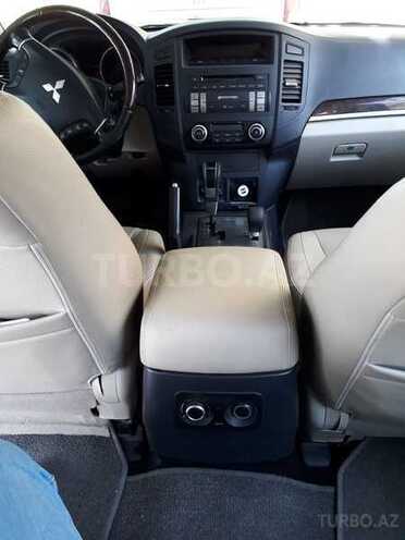Mitsubishi Pajero 2014, 98,000 km - 3.8 л - Bakı