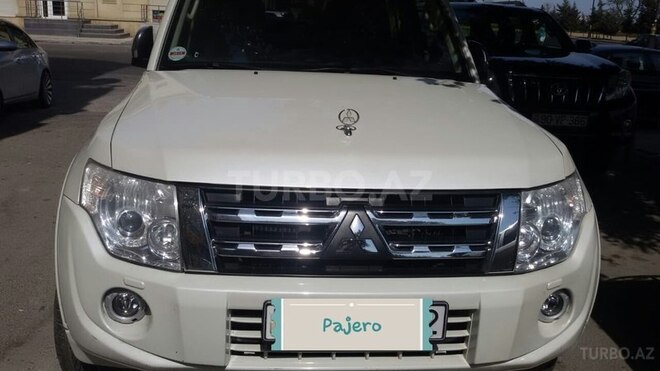 Mitsubishi Pajero 2014, 98,000 km - 3.8 л - Bakı