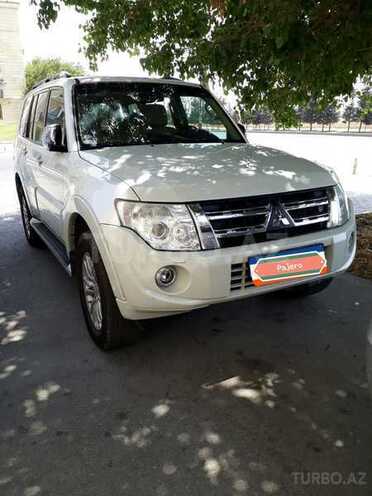 Mitsubishi Pajero 2014, 98,000 km - 3.8 л - Bakı