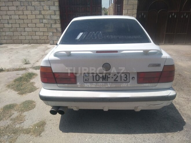 BMW 525 1989, 374,900 km - 2.5 л - Astara