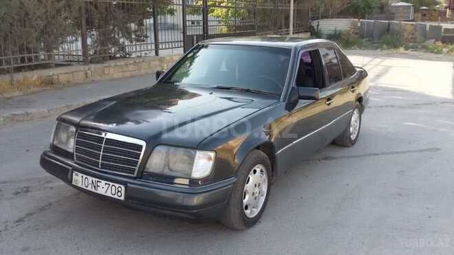 Mercedes E 220 1994, 422,170 km - 2.2 л - Bakı