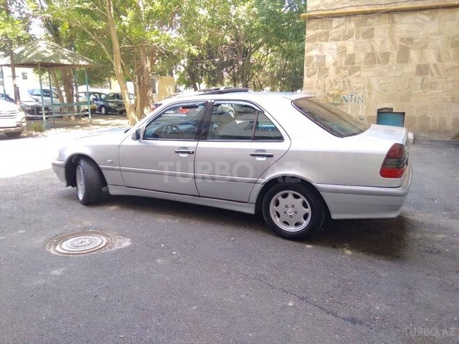Mercedes C 200 1998, 276,000 km - 2.0 л - Bakı