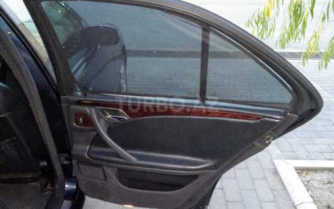 Mercedes E 220 2000, 348,490 km - 2.2 l - Bakı