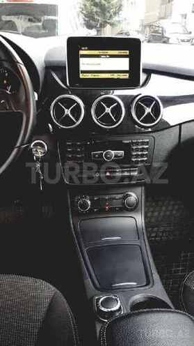 Mercedes B 200 2012, 50,000 km - 1.6 l - Bakı