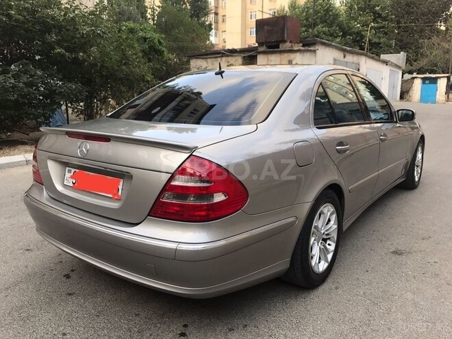 Mercedes E 240 2004, 237,000 km - 2.6 l - Bakı