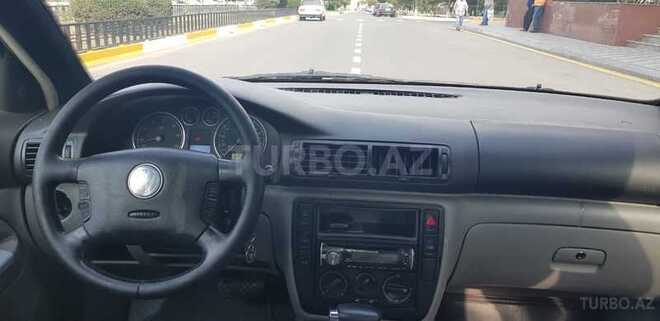 Volkswagen Passat 2002, 242,136 km - 1.8 л - Sumqayıt