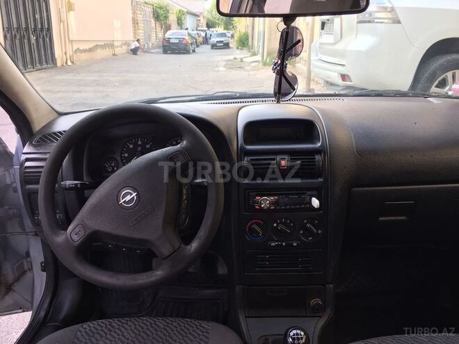 Opel Astra 2001, 285,000 km - 1.6 l - Bakı