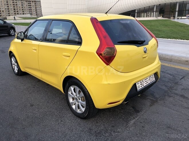 MG 3 2011, 170,000 km - 1.5 л - Bakı