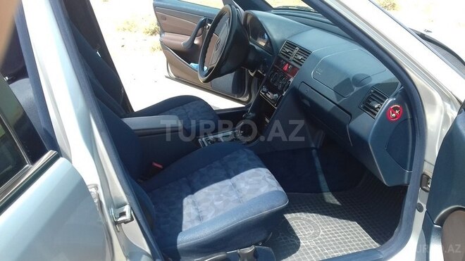 Mercedes C 200 1997, 210,000 km - 2.0 l - Bakı