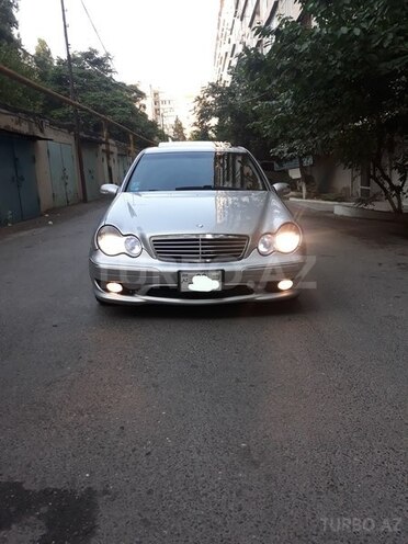 Mercedes C 240 2001, 239,500 km - 2.6 l - Bakı
