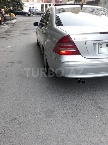 Mercedes C 240 2001, 239,500 km - 2.6 l - Bakı